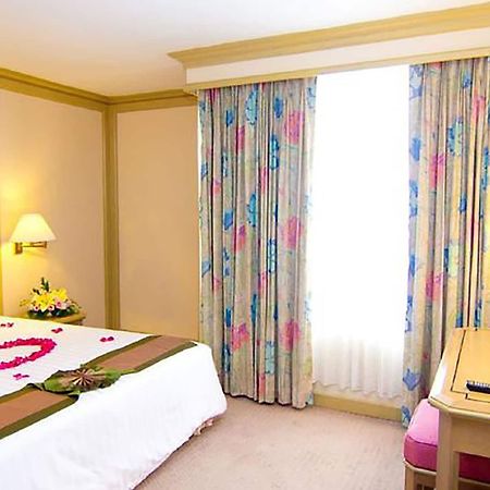 Hansa Jb Hotel, Hatyai Хат Яй Екстериор снимка